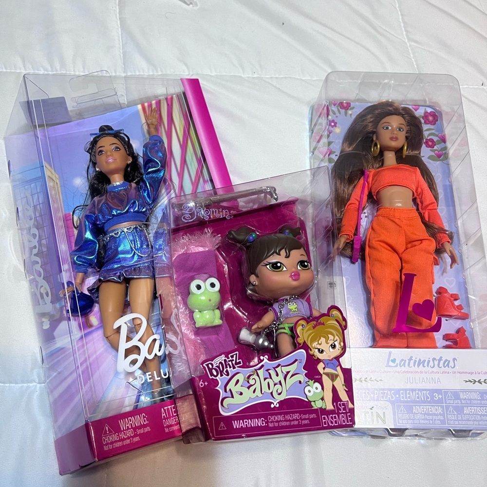 NWT LOT of Dolls Barbie deluxe , Latinistas  and Baby Bratz